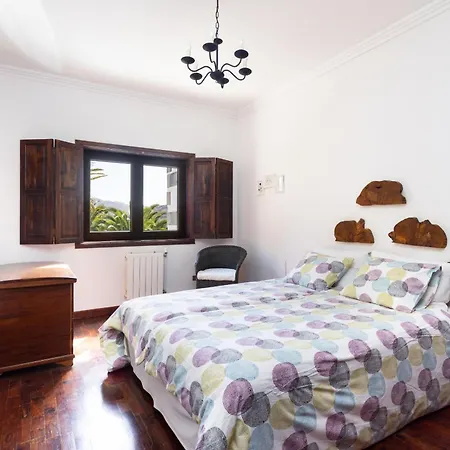 Holiday home Geranios *