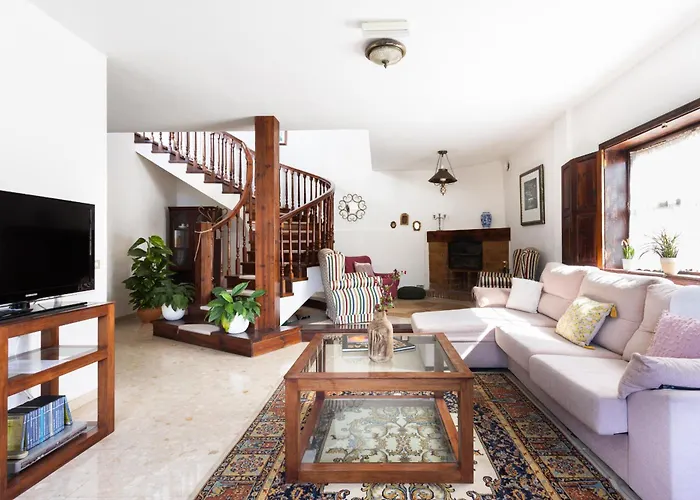 Geranios Semesterbostad *